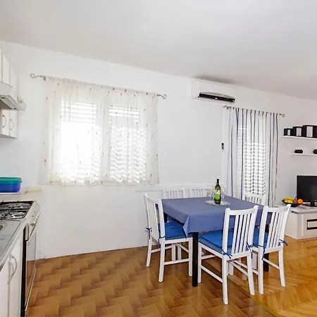 Appartement Danica *