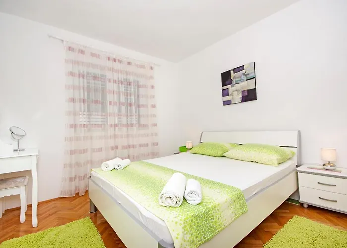 Apartament Danica